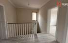 Duplex cu 5 camere despartit prin garaj, zona Giroc  - 22