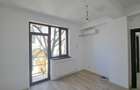 Unirii - spatiu comercial, suprafata 70 mp, etaj 1/2 - 5