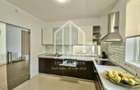 Apartament cu 3 camere, 92mp utili+teresa 23mp, bloc cu lift, etaj 2 - 7