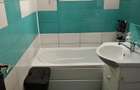 Vand in Nord,bloc cubulet ,et1,ap2camere decomandat,pret 68000 euro neogociabil. - 12