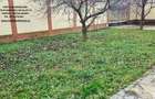 Vila cocheta prevazuta cu beci, terasa, piscina, anexa si teren - 2