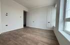 Duplex despartit prin camera tehnica - 4 camere Toate Utilitatile - 7