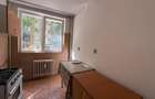 Apusului adiacent 3 camere semidec. 2 balcoane mari 95000 € - 5