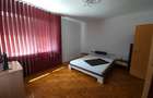 Proprietar închiriez la casa apartament cu trei camere pentru locuit/birouri  - 3