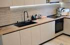 Apartament 3 camere, finisat, etaj intermediar, zona Piața Zorilor - 3