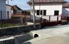 Casa -Spatiu comercial+teren-stradal - 1
