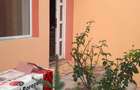 inchiriez casa cu  2 camere,hol,baie,buc. pt. activitati comerciale in SANICOARA - 7