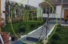 Casă individuală, zonă Trei Stejari – stradă liniștită, curte, garaj, 4 camere - 1