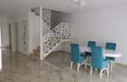Casa tip duplex, zona Hotel Diana - 3