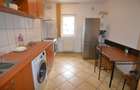 Apartament 3 camere decomandat intrare Răcădău, Str. Carpați - 3