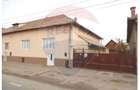 Casă de vanzare 3 camere Gherla - 1