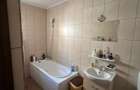 Apartament 49mp, la mansarda - cu pod !  Zona Tomis 3, Str. Zmeurei ,63500 € - 17