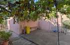 Casa 3 camere cu teren 1180 mp in Parneava-Alfa Comision 0 - 6