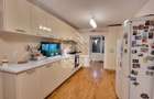 Apartament cu 3 camere de vanzare, decomandat , Zona Mircea cel Bătrân - 4