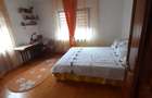 Casa de vanzare pe Platoul Soarelui Gavana 3. Zona foarte linistita - 4