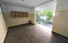 Garsonieră decomandată | Tineretului | Str. Poenari nr. 1 | Etaj 1 | 7min metrou - 8