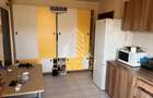 Apartament 2 camere, semidecomandat, etaj intermediar, Dambovita - 2