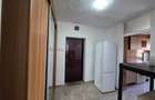 Garsoniera  spatioasa,cu balcon,6 min metrou M Bravu si 10 min Mall Vitan