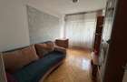 Apartament cu 4 camere de vanzare, zona Teatru