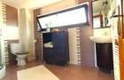 Vila P+1+M cu 5 camere, moderna, zona Victoria - Stadionul Farul!