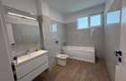 CASA DUPLEX, CURTE 200 MP, RATE DEZVOLTATOR, COMISION 0% - 13