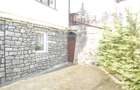 Apartament cu 2(doua)camere in vila plus teren - 2