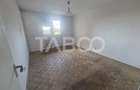 Apartament decomandat 2 camere 40 mpu etaj 2 zona 13 Decembrie