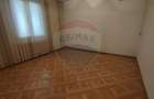 Apartament cu 3 etaj2 - 1