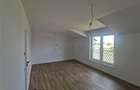 Duplex superb - zona foarte buna - toate utilitatile - gata de mutat - 14