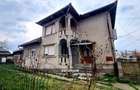 Casă din cărămidă cu teren generos de 2460 mp și anexe, în Borlești - 4