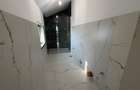 Casa P + 1 , 4 camere, 2 bai, bucatarie cu dinning - 4