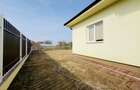 Duplex despartit prin camera tehnica, 3 camere - Beregsau Mare - 19