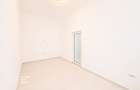 Apartament 2 camere, recent renovat, etaj 1, Bulevardul Revolutiei - 7