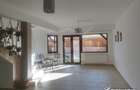 Casa de inchiriat, 6 camere, zona Aroma restaurant - 1