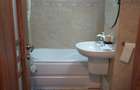 Apartament decomandat, 3camere - - 4 Apartament decomandat, 3camere - - 4