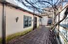 Vanzare casa renovata 2 camere, baie bucatarie 100 mp teren proprietate Domenii - 3