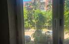 Apartament  3 camera,71 m2,etaj1  - 2