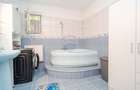 Casă / Vilă de Vânzare 200mp Teren 870mp Str. Soarelui - Valea Lupului - 24