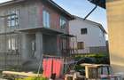 Vila deosebita cu 4 camere,2 bai,curte 800 mp,toate utilitatile racordate - 2