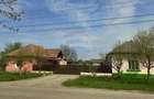 Casa de vanzare cu teren de 2175 mp,anexe si livada generoasa | Mailat - 1