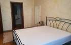 3 camere Sisesti, vedere lac, mobilat utilat, bloc 2012, incalzire in pardoseala - 9