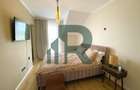 Duplex cu 4 camere 2 bai si curte libera 200 mp in Cisnadie - 5
