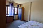 Apartament cu 3 camere - zona semicentrala - 13
