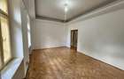 Apartament 3 camere decomandat Unirii - Horoscop 8 minute metrou - 10