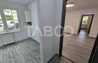 Apartament 2 camere de vanzare 47 utili renovat complet Terezian Sibiu - 9