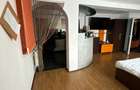 Închiriez apartament 3 camere - 6