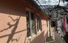 Casa cu 5 camere in zona D. Filipescu Posta teren 400mp Pret: 110.000 neg. - 2