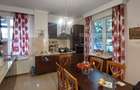 Vila, 10 camere, 580 mp, zona Cartier Albert - 16