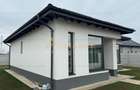 Casa individuala- 3 camere- 2 bai- pod- beci - 500m de STV - 2