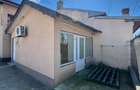 Casa de vanzare in Chiajna - 2 corpuri locuibile + spatiu comercial - 31
